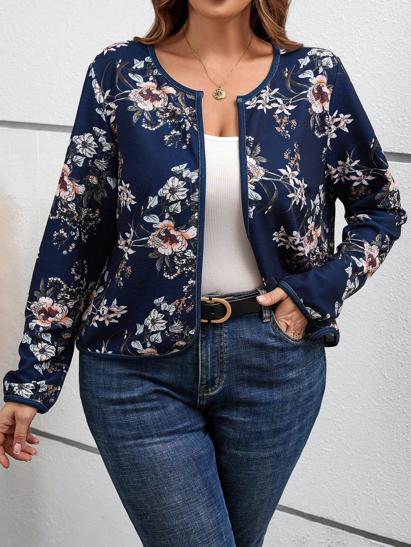 Casaco Elegante Plus Size