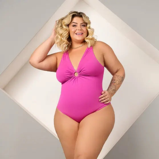 Kit Maiô Forrado com Pareô Plus Size