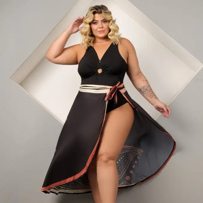 Kit Maiô Forrado com Pareô Plus Size